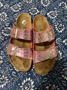 Birkenstock Pink Metallic Two-Buckle Sandals